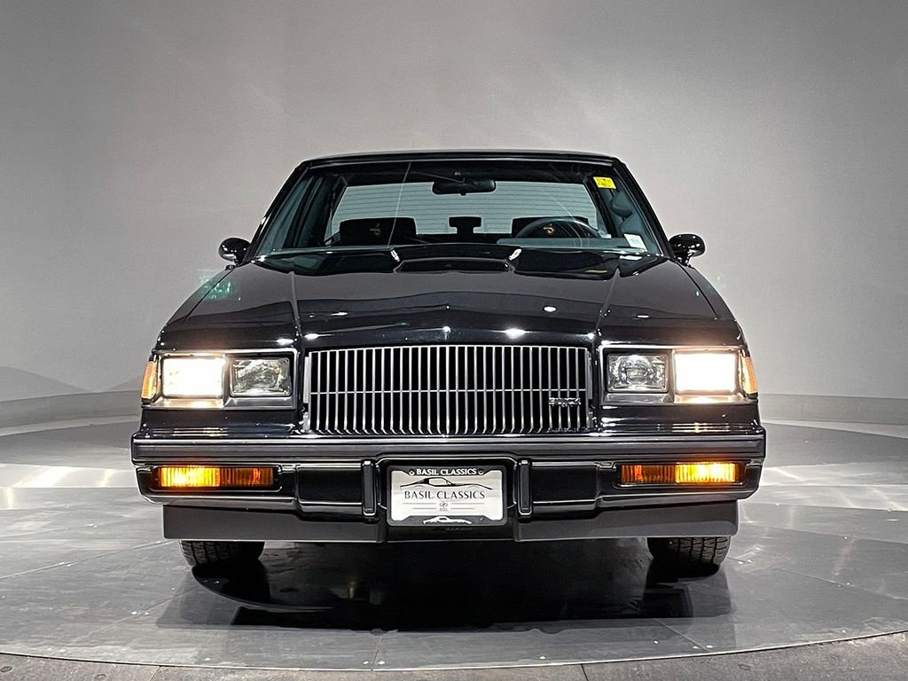 Used 1987 Black Buick Grand National image 21