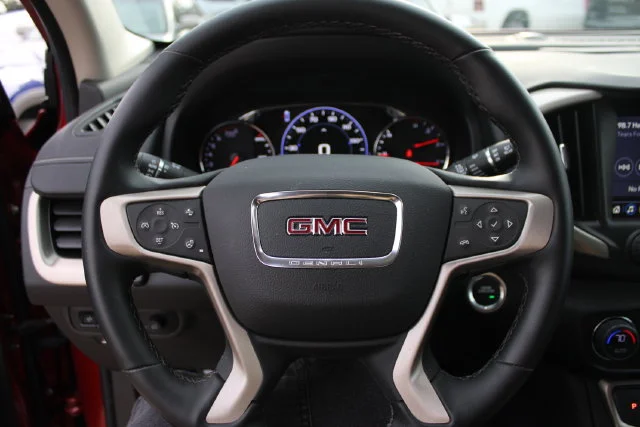 Used 2024 Red GMC Denali image 12