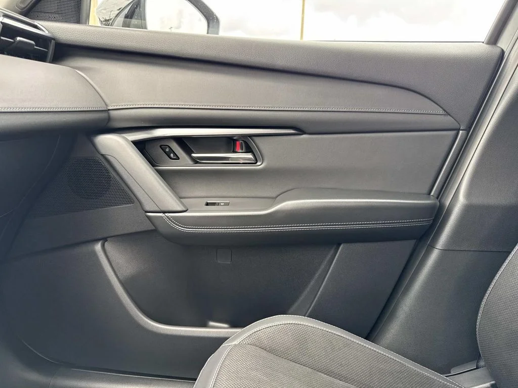 New 2026 Navy Blue Mica Mazda 2.5 S Preferred AWD image 30