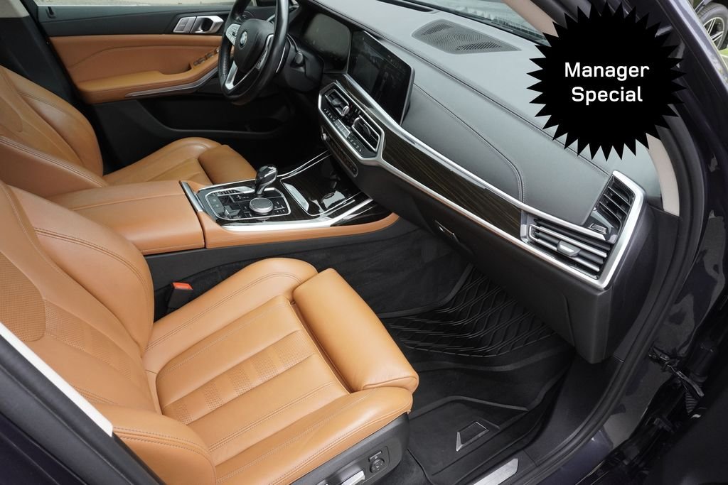 Used 2020 Gray BMW xDrive40i image 22