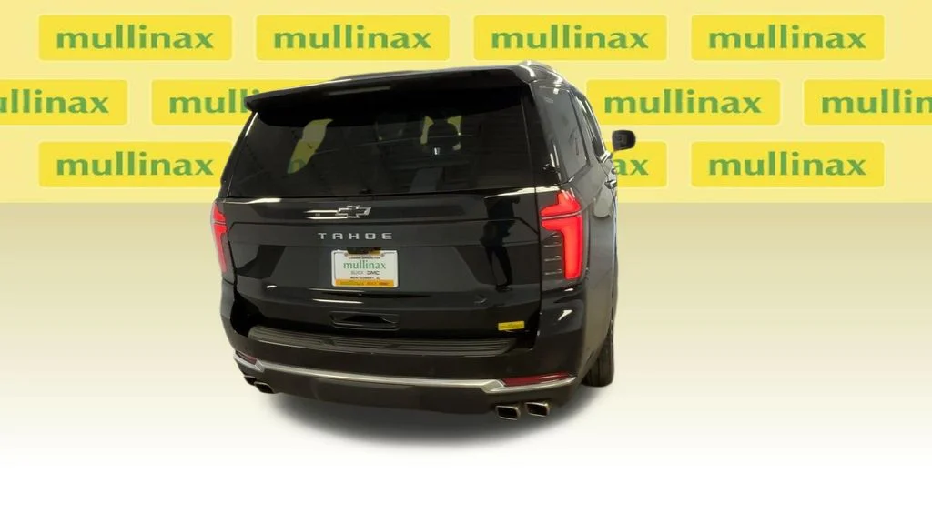 Used 2025 Black Chevrolet High Country image 11