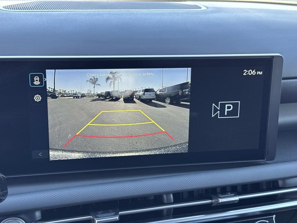 2025 Hyundai Santa Cruz SE - Photo 14