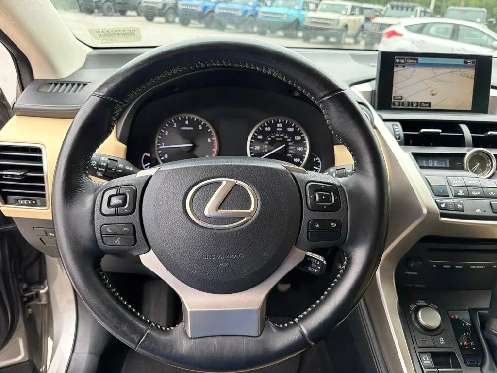Used 2015 Atomic Silver Lexus 200t image 23