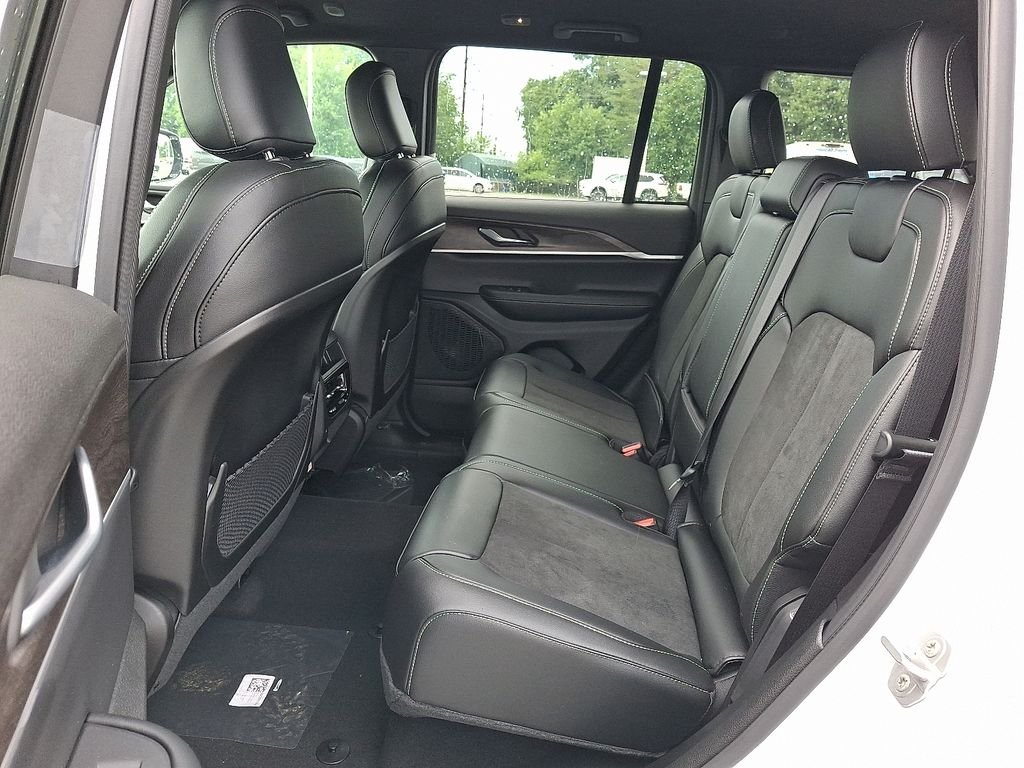 New 2026 Bright White Clearcoat Jeep Altitude image 6