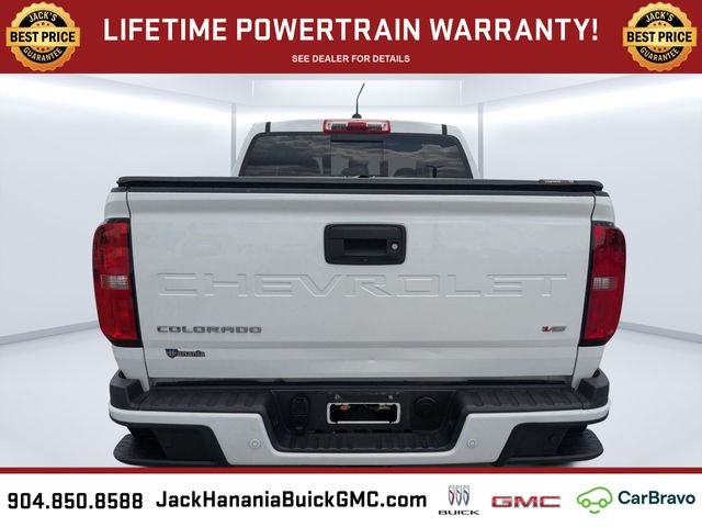 Used 2022 White Chevrolet Z71 image 4