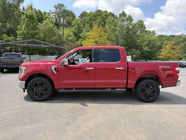 Used 2022 Red Ford Lariat image 2