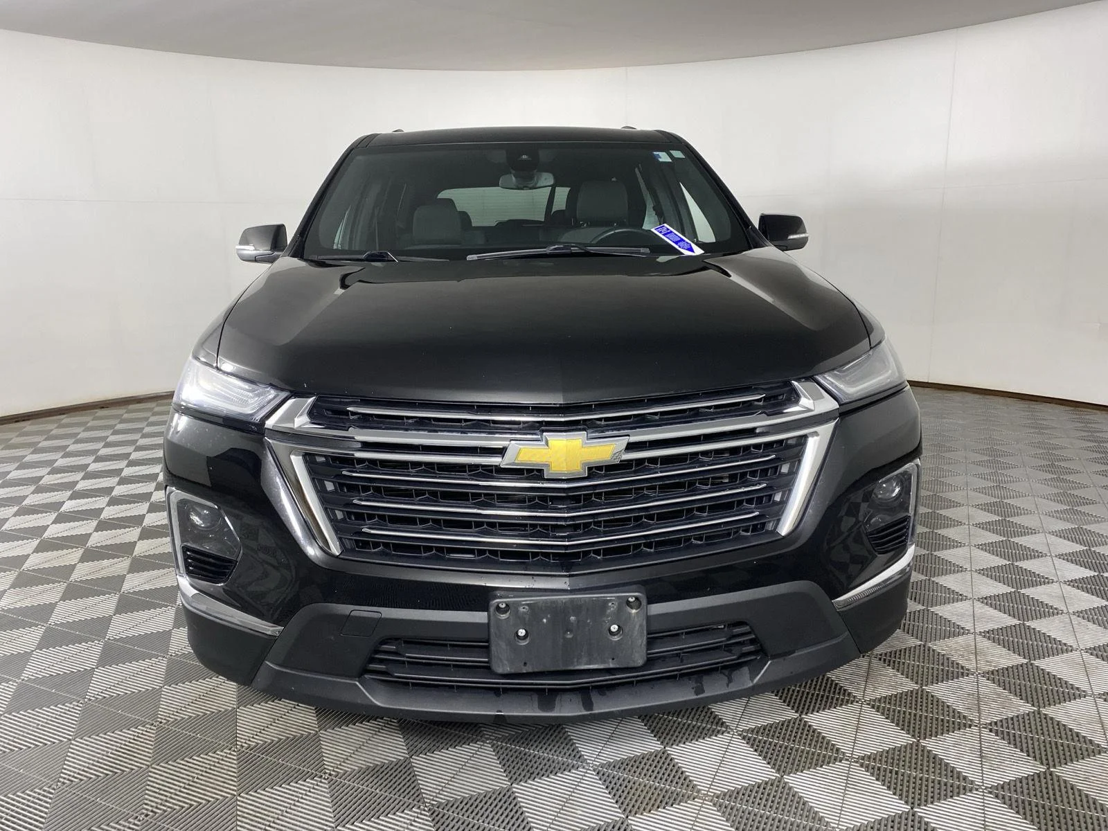 Used 2023 MOSAIC BLACK METALLIC Chevrolet LT Cloth image 2