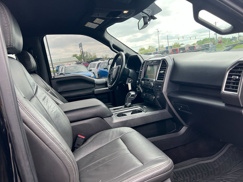 Used 2016 Shadow Black Ford XLT image 18