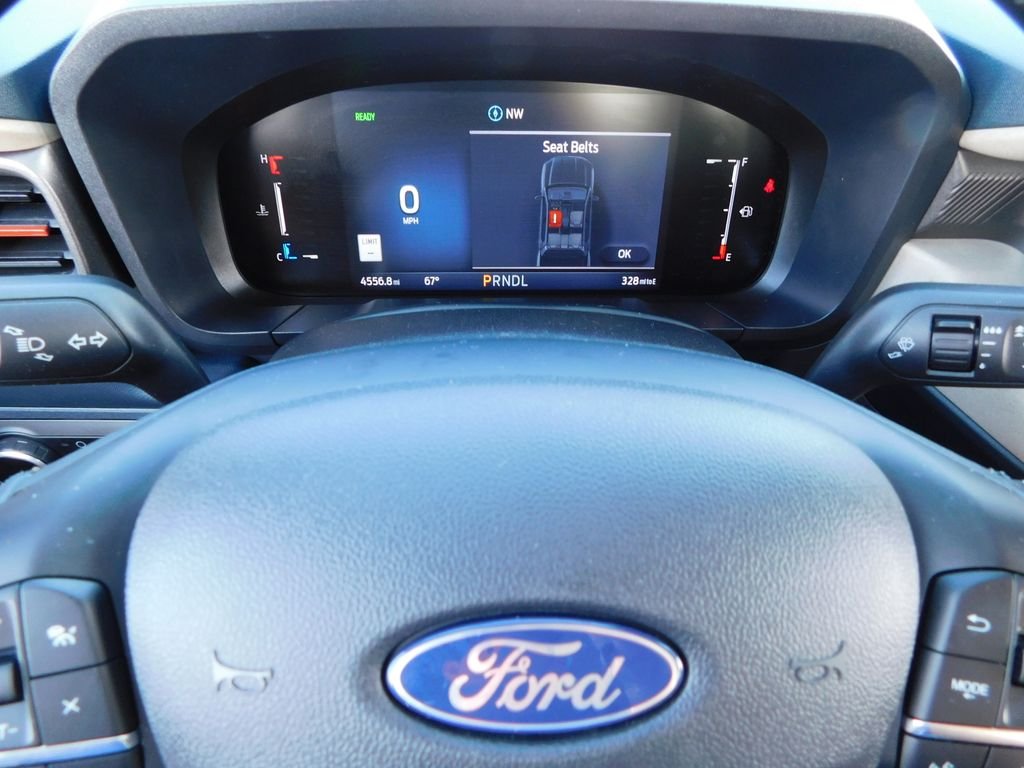 Used 2026 Red Ford Lariat image 32