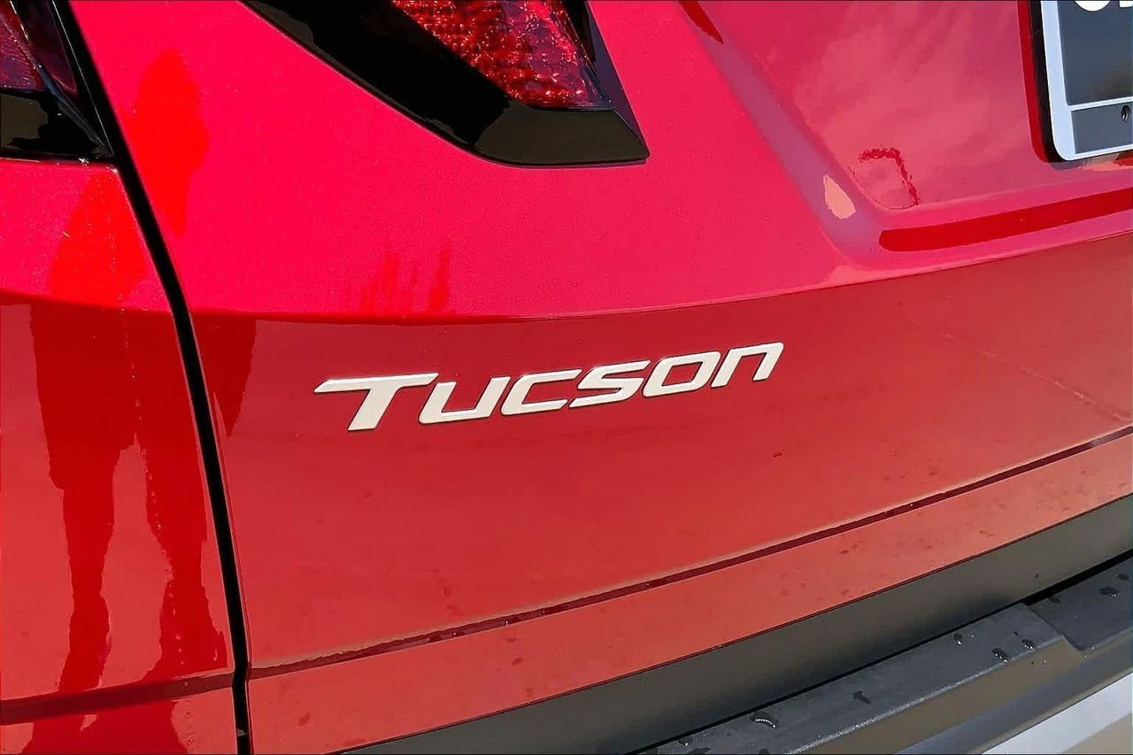 New 2026 Ultimate Red Hyundai SEL Plus FWD image 15