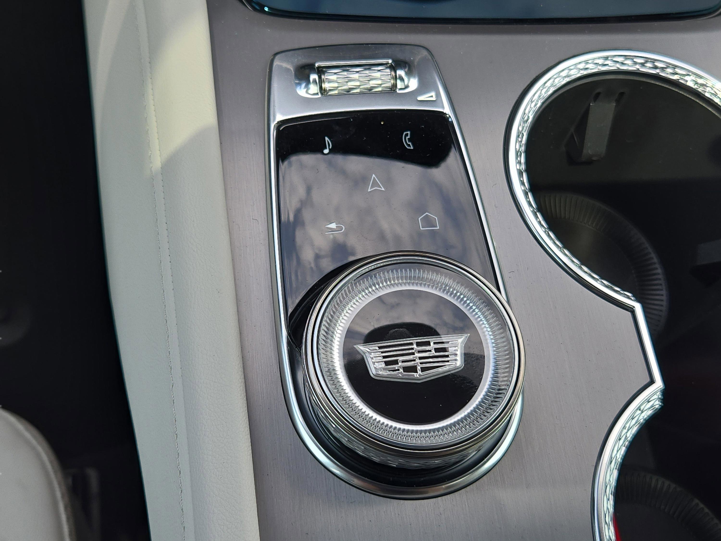 2026 Cadillac VISTIQ Sport - Photo 31