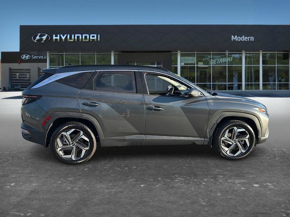 Certified Used 2022 Amazon Gray Hyundai SEL image 4