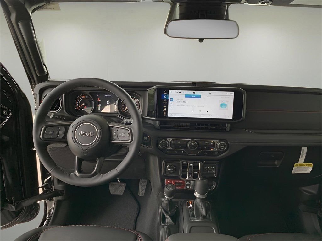 2025 Jeep Wrangler 4-Door Rubicon - Photo 38