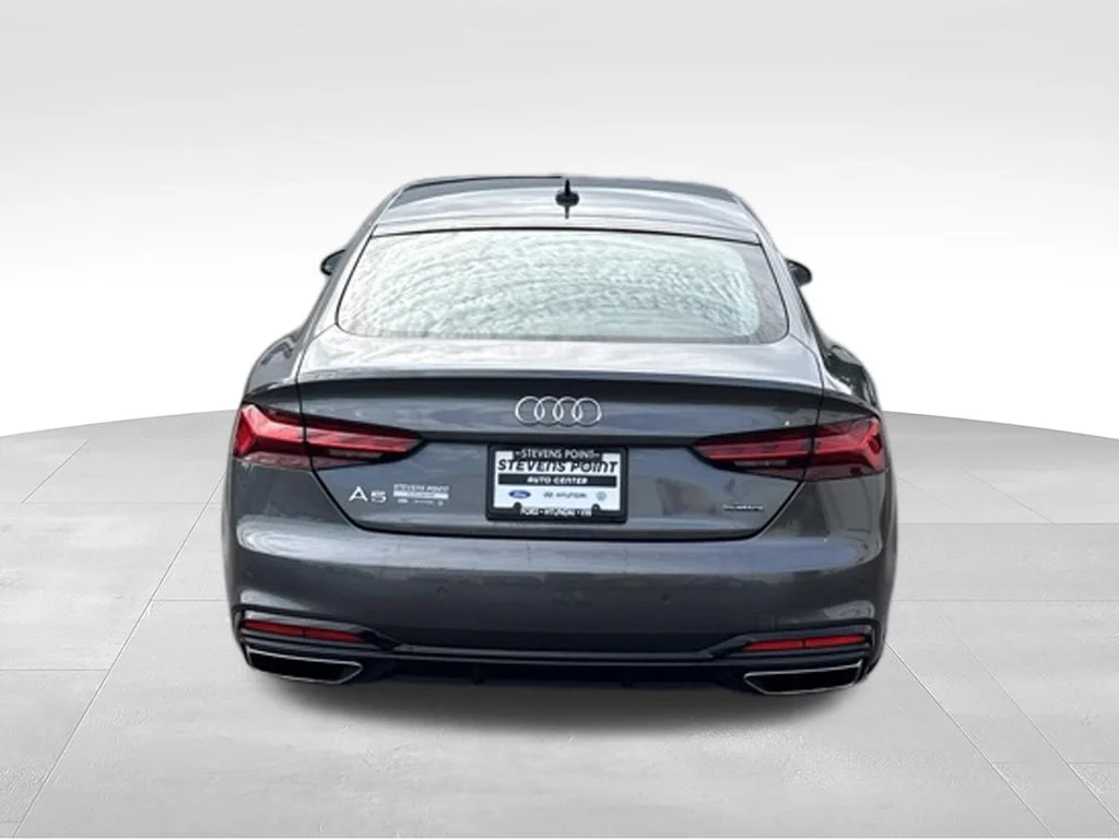 Used 2025 Daytona Gray Pearl Effect Audi 45 S line Premium image 6