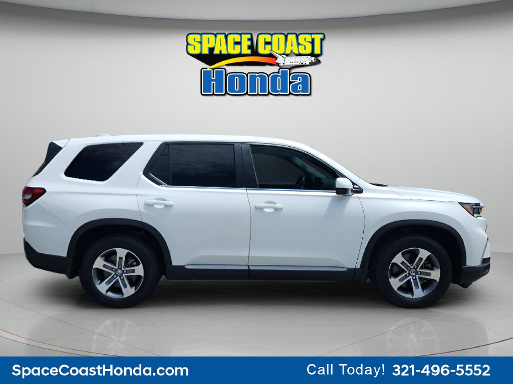 Used 2025  Honda EX-L image 13