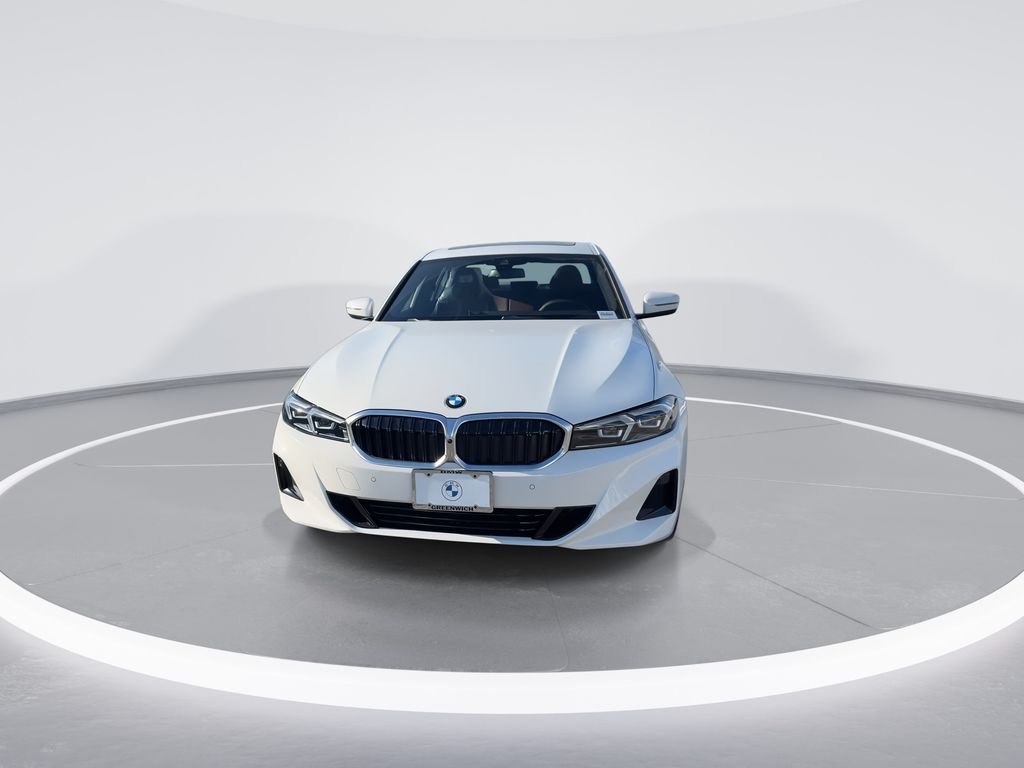 Used 2026 Alpine White BMW 330i xDrive image 3