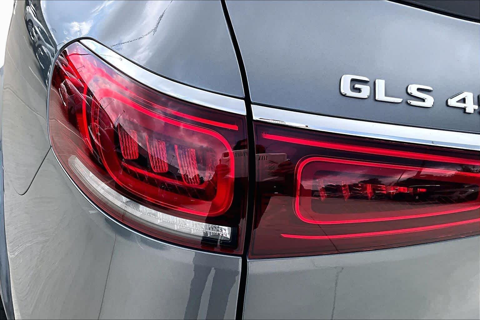 Used 2020 Selenite Grey Metallic Mercedes-Benz GLS 450 image 27