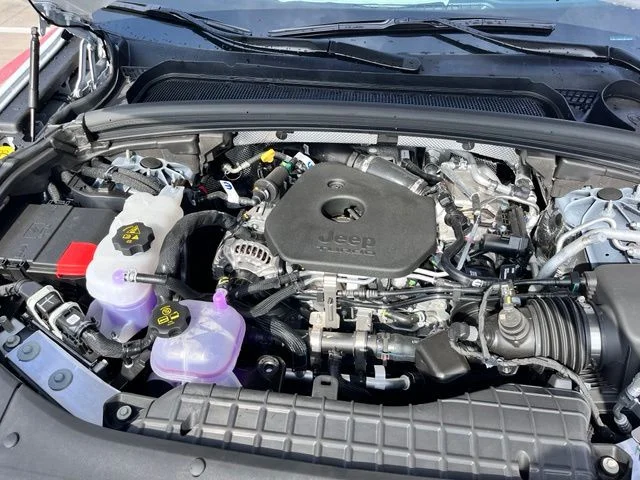 New 2026 Bright White Clearcoat Jeep Altitude image 29
