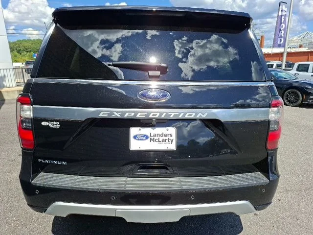 Used 2019 Agate Black Metallic Ford Platinum image 4