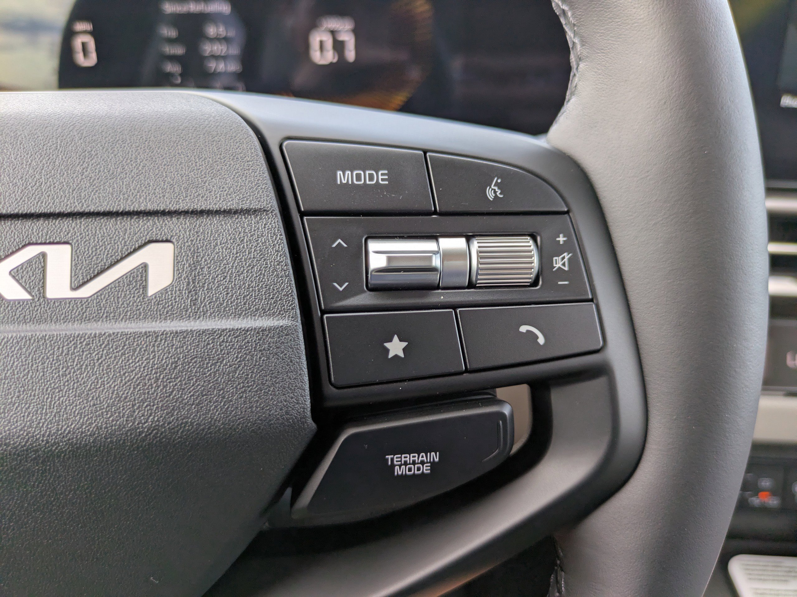 New 2026 Gravity Gray Kia EX image 33