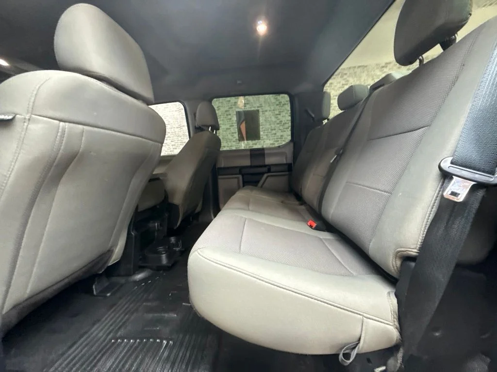 Used 2020 Stone Gray Metallic Ford XL image 13