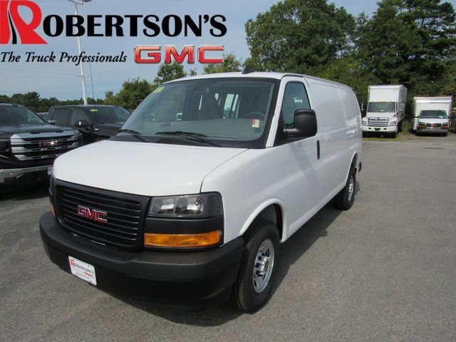 2025 GMC Savana Cargo