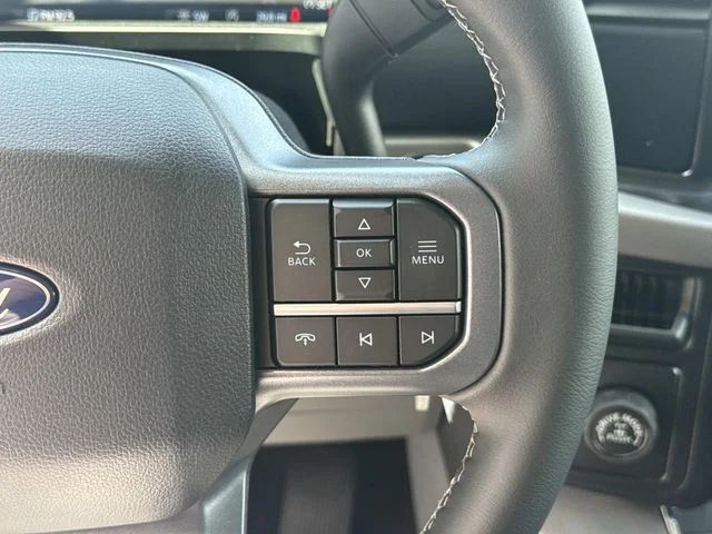 New 2026 Carbonized Gray Metallic Ford XLT image 41