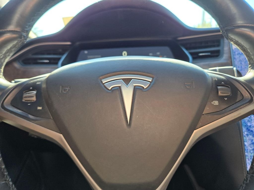 Used 2020 Pearl White Multi-Coat Tesla  image 24