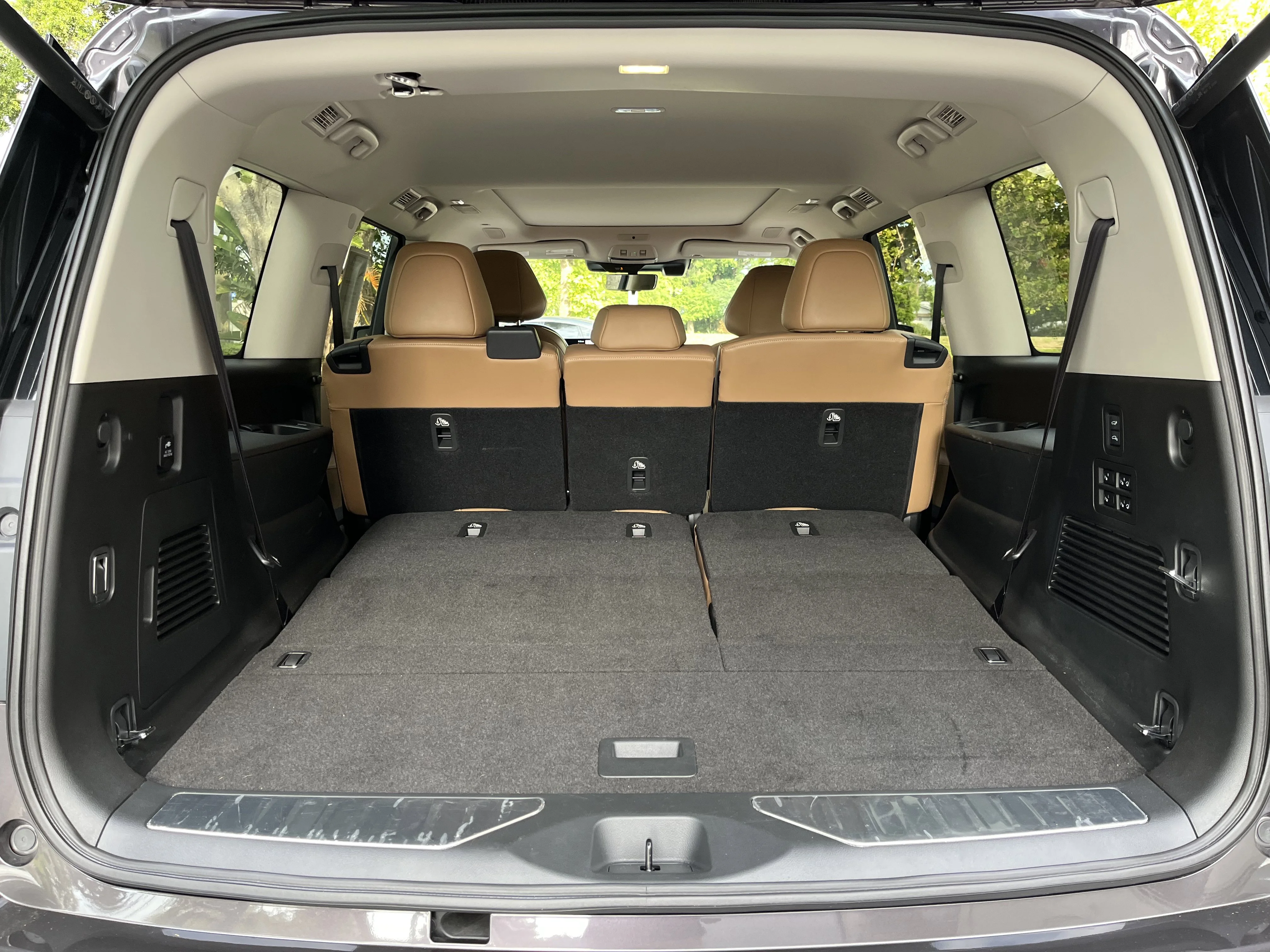 Used 2025 Anthracite Gray INFINITI SENSORY image 22