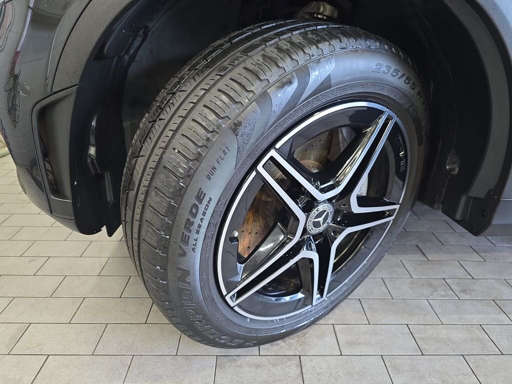 Certified Used 2022 Gray Mercedes-Benz GLC 300 image 36