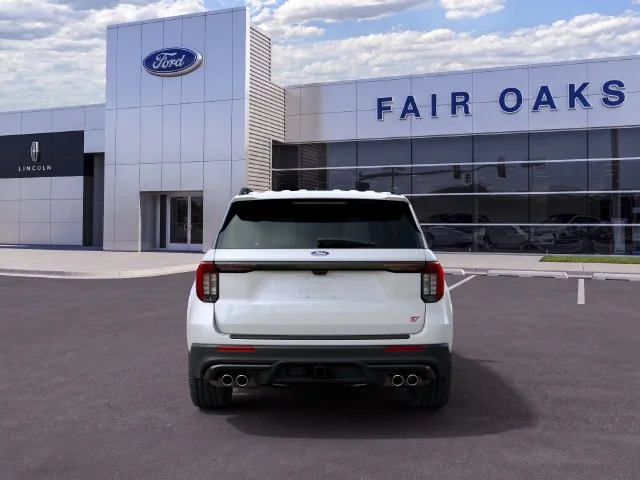 New 2027 Star White Metallic Tri-Coat Ford ST image 7
