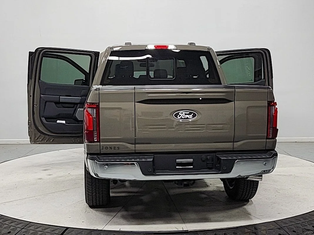New 2026 Gray Ford Lariat image 14