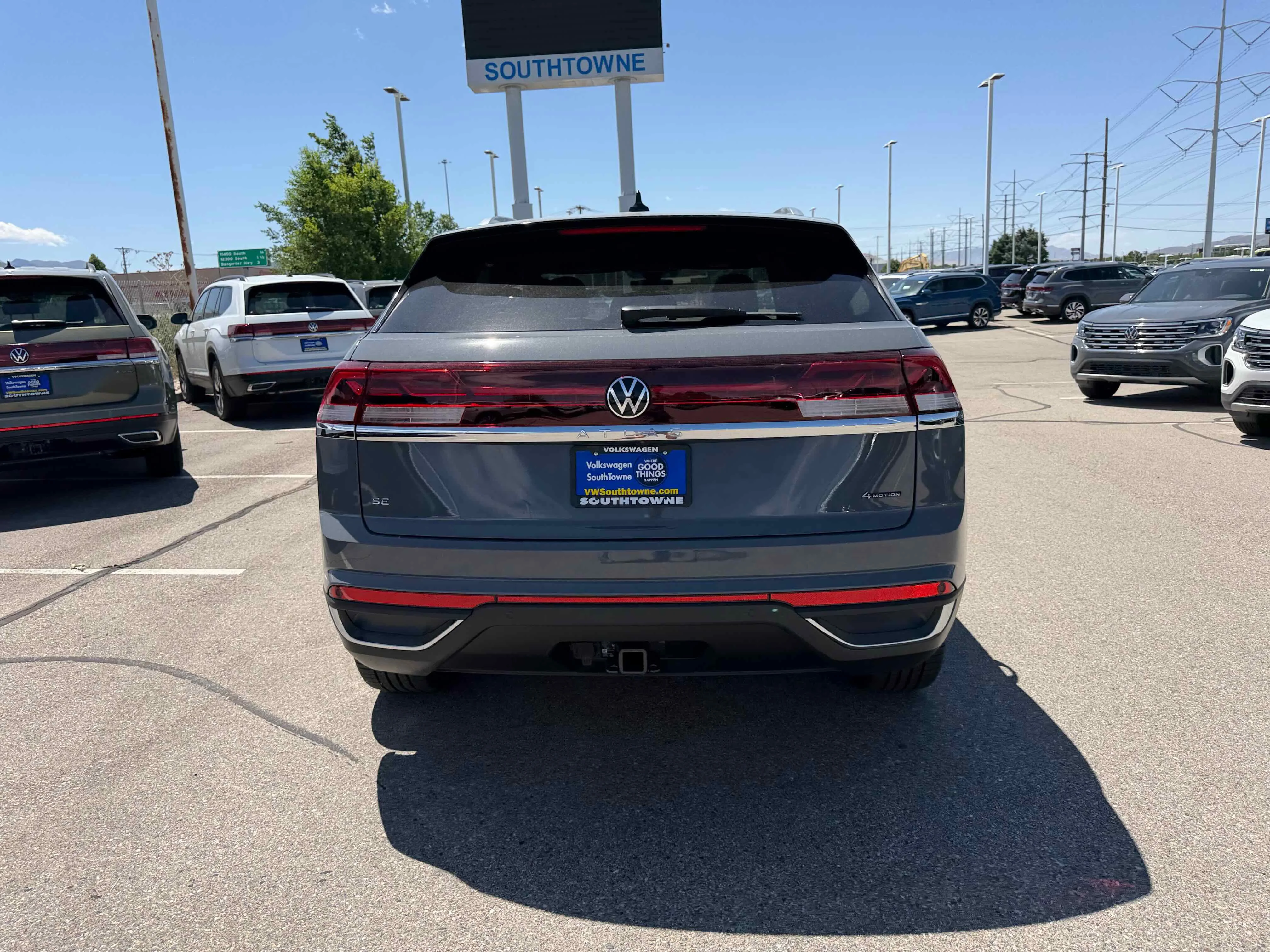 New 2026 Gray Volkswagen 2.0T SE w/Technology image 4