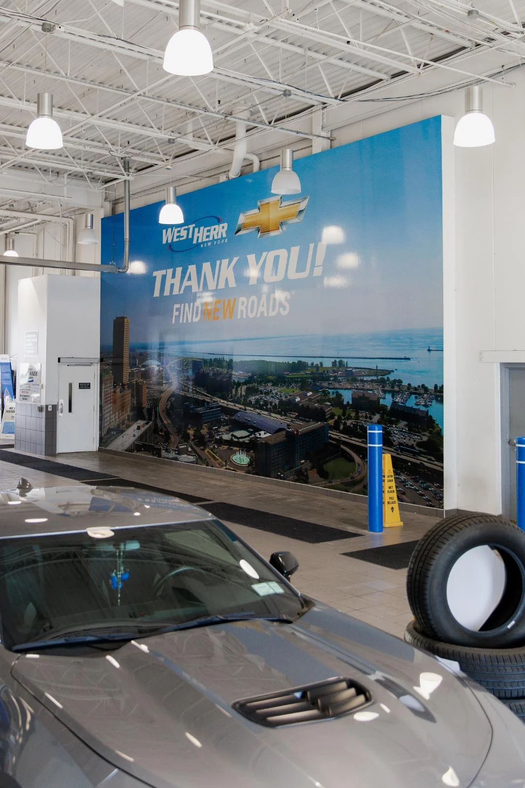 Used 2023 Summit White Chevrolet RST image 40