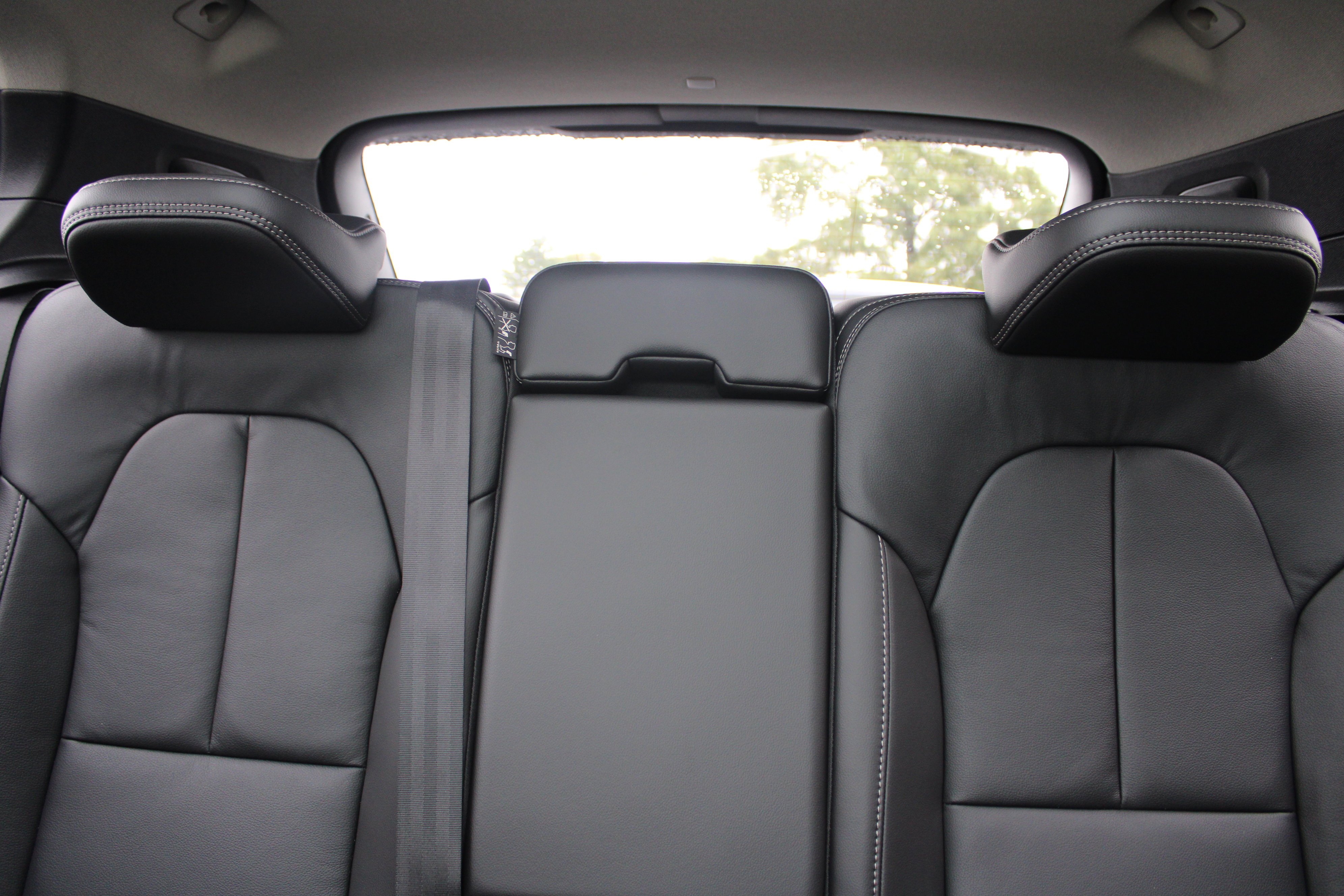 New 2026 Cloud Blue Volvo Plus image 38