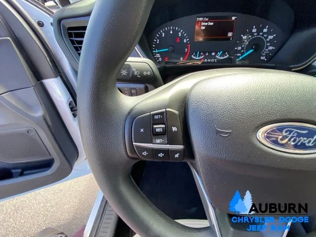 Used 2022 White Ford SE image 31