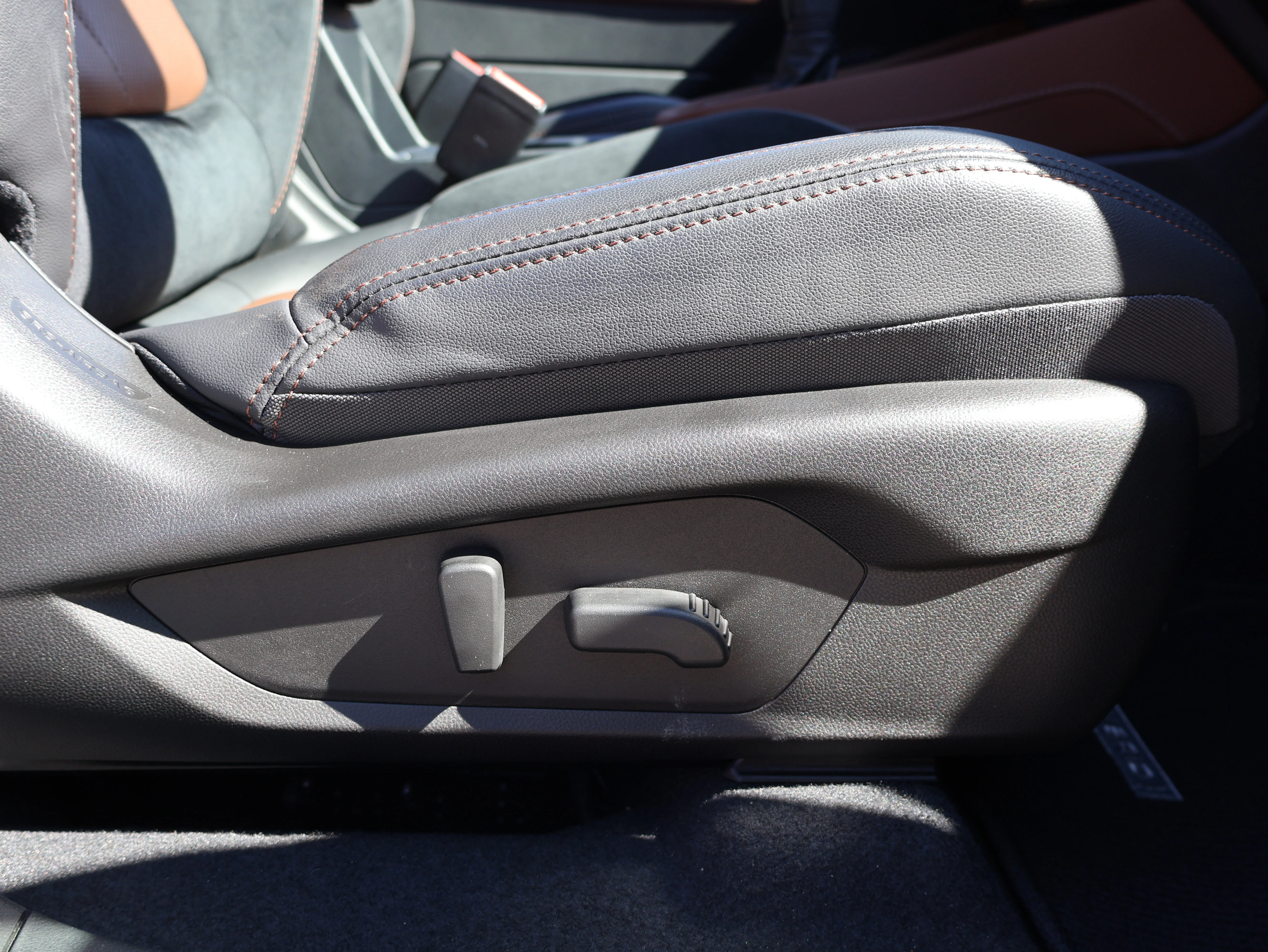 Used 2025 Magnetite Gray Metallic Subaru Touring Hybrid image 10