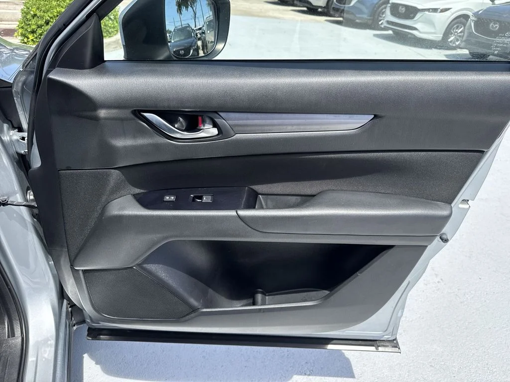 Used 2019 Sonic Silver Metallic Mazda Sport image 41