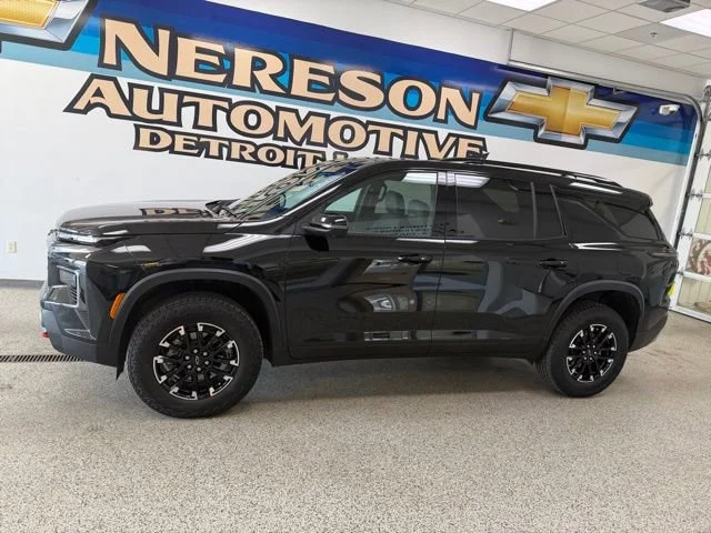 Used 2025 Chevrolet Traverse Z71 with VIN 1GNEVJRS5SJ267480 for sale in Detroit Lakes, Minnesota
