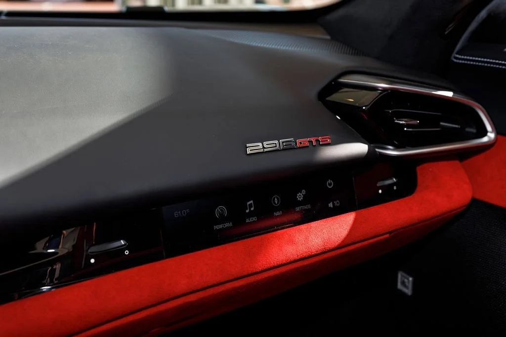 Used 2024 Bianco Avus Ferrari  image 21