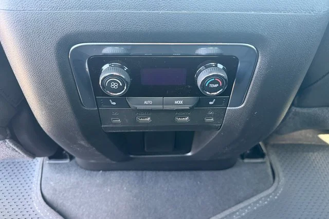 2026 Chevrolet Tahoe Premier - Photo 27