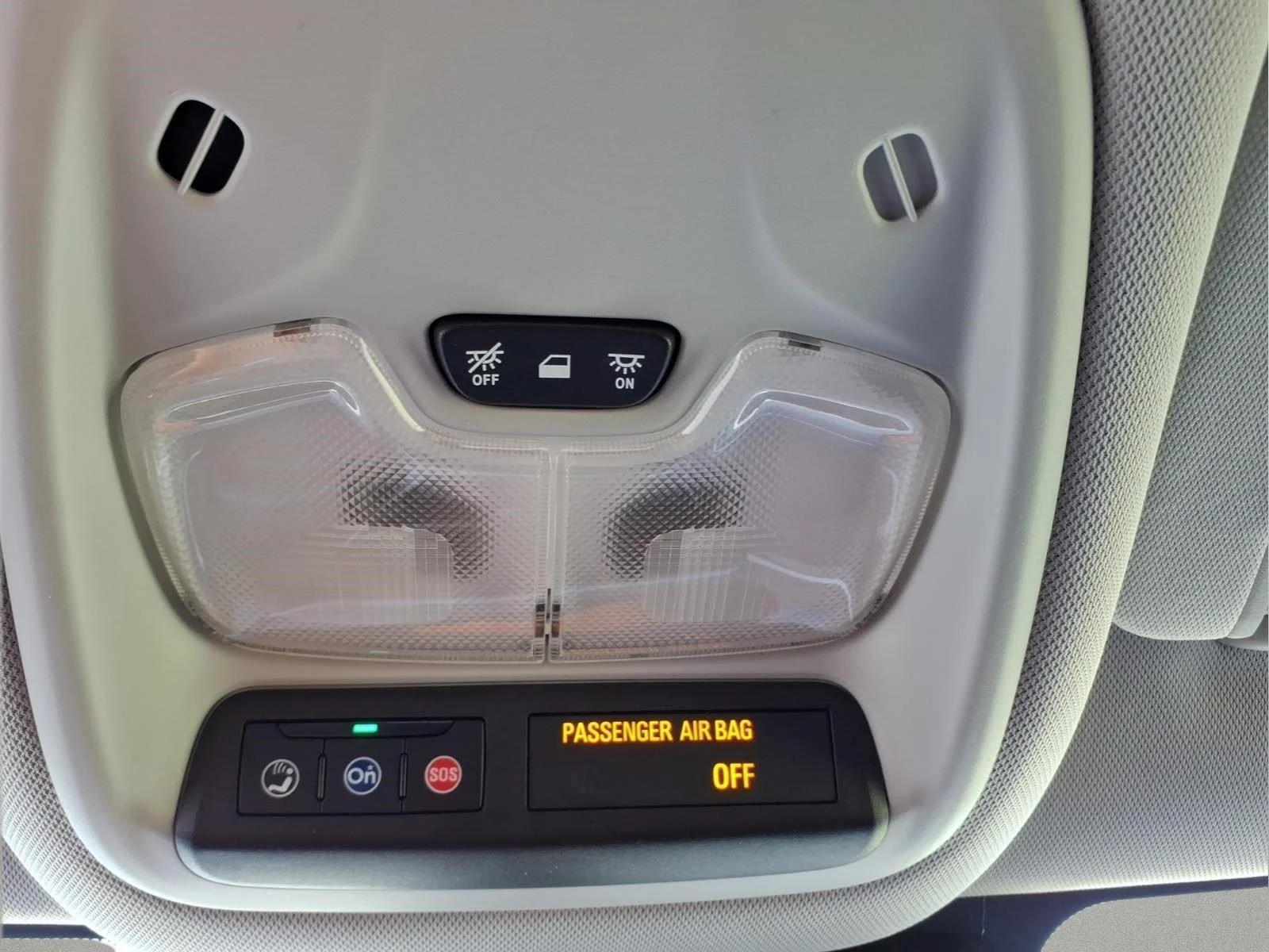 Used 2024 Summit White Chevrolet LT image 29