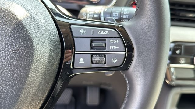 Used 2026 Obsidian Blue Pearl Honda RTL image 14