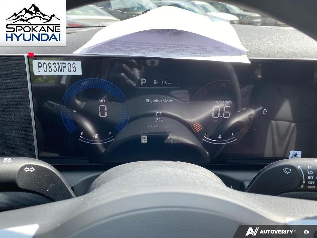 New 2026 SHIMMERING SILVER HYUNDAI SEL PLUS image 18