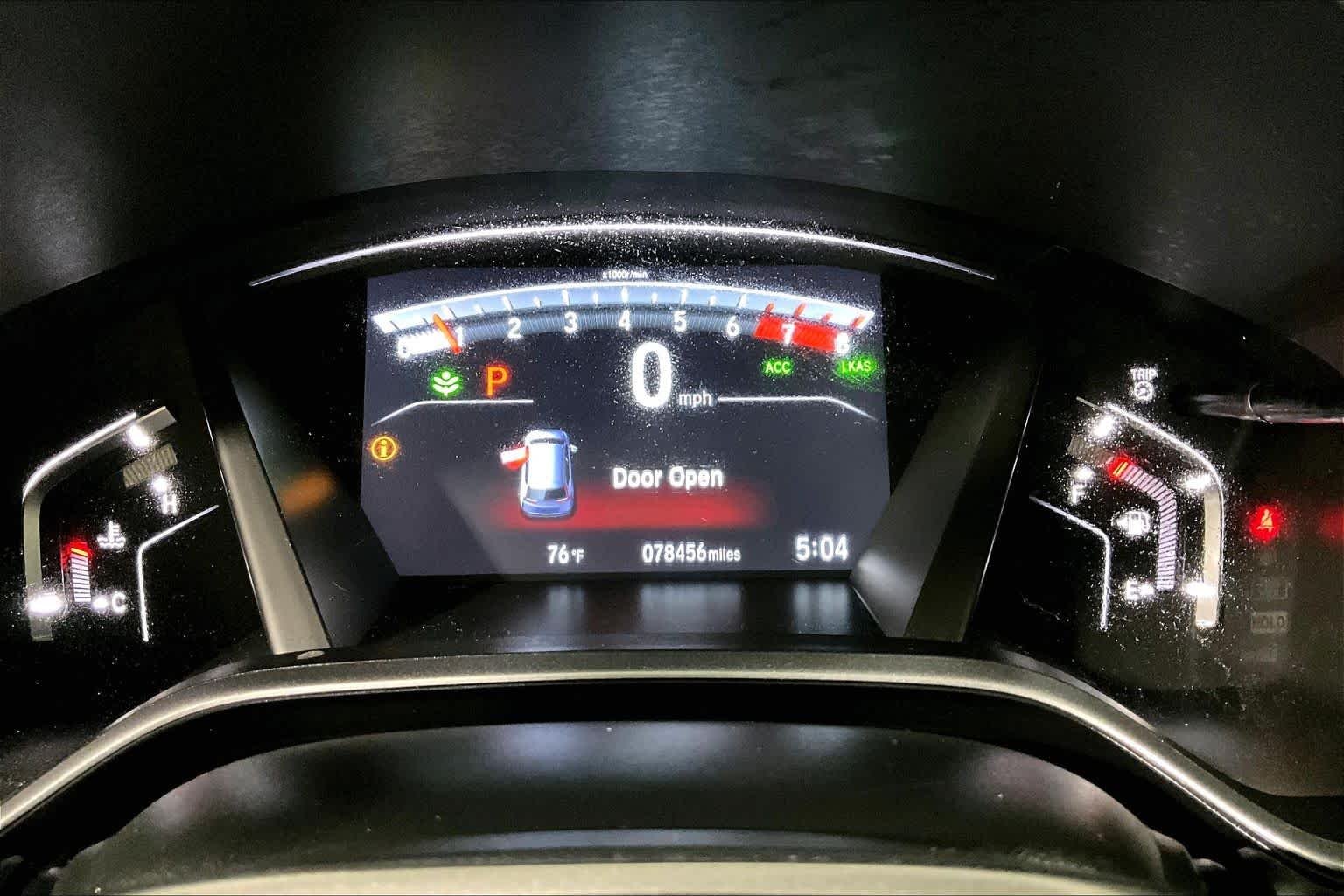 Used 2018 White Diamond Pearl Honda EX-L image 26