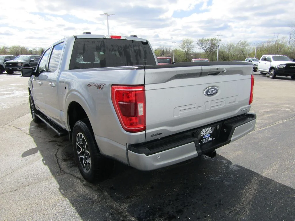 2023 Ford F-150 XLT - Photo 4