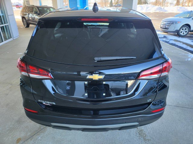 Used 2024 Mosaic Black Metallic Chevrolet LT image 17