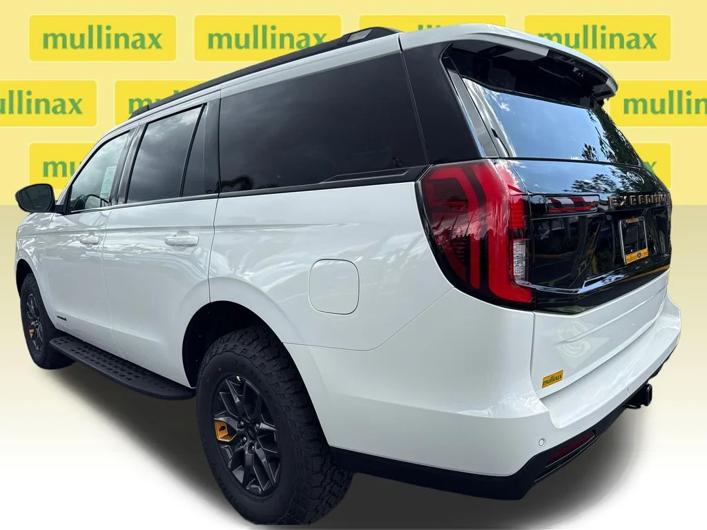 New 2026 White Ford Tremor image 4