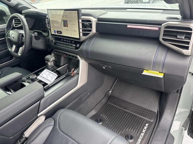 Used 2026 Lunar Rock Toyota Platinum image 25