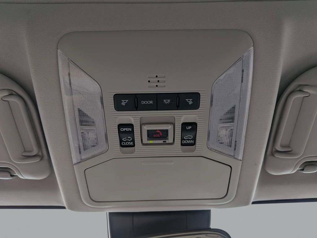 Used 2022 Black Toyota XLE image 31